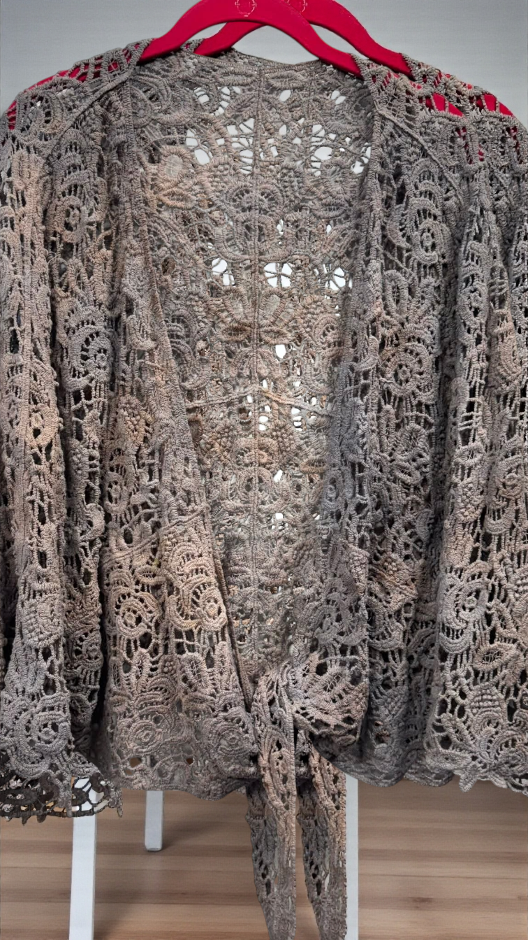 One Size Crocheted Shrug Biege/Tan Tones